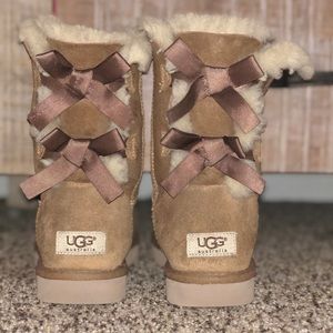 Bow Tie Uggs